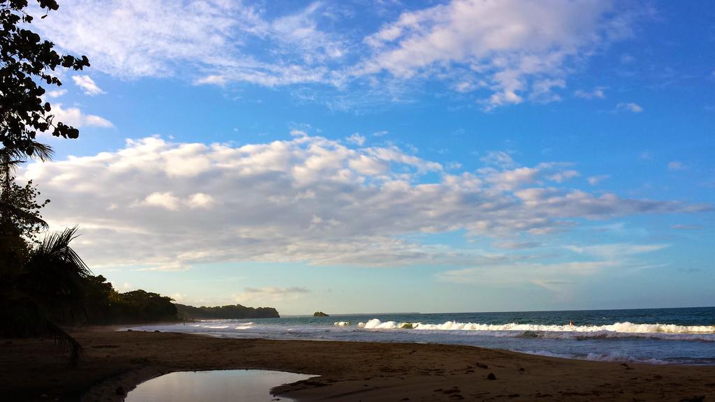 Lanna Ban Hotel Puerto Viejo de Talamanca 外观 照片
