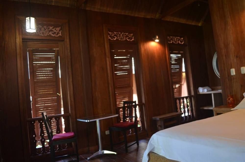 Lanna Ban Hotel Puerto Viejo de Talamanca 外观 照片